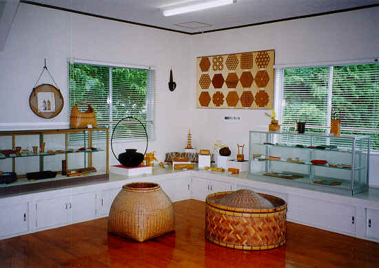 竹製品展示室の様子