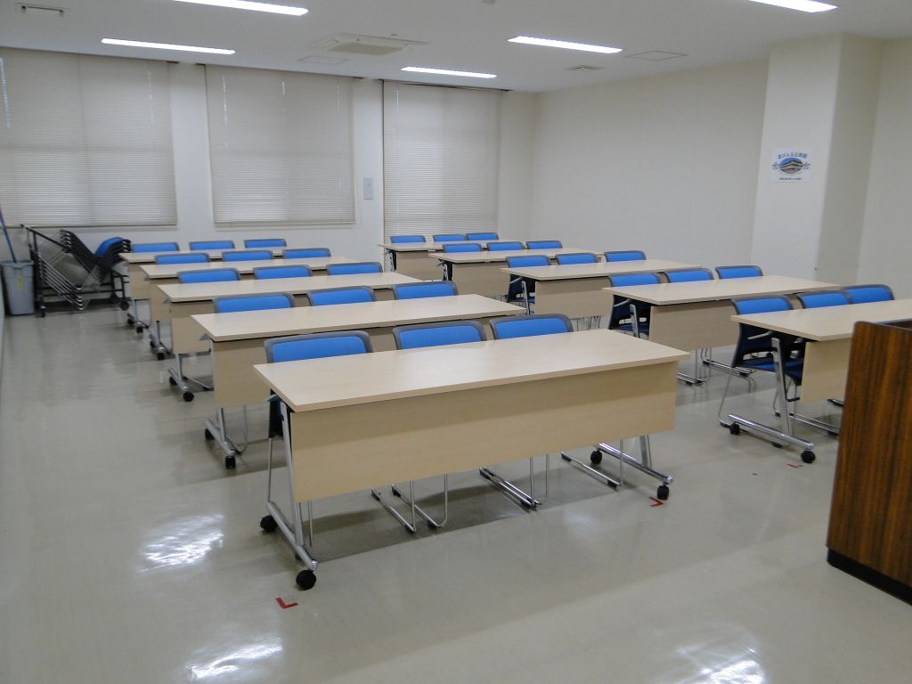 喜入公民館　中会議室３