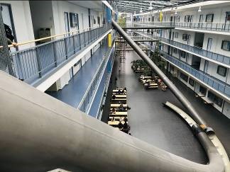 大学構内