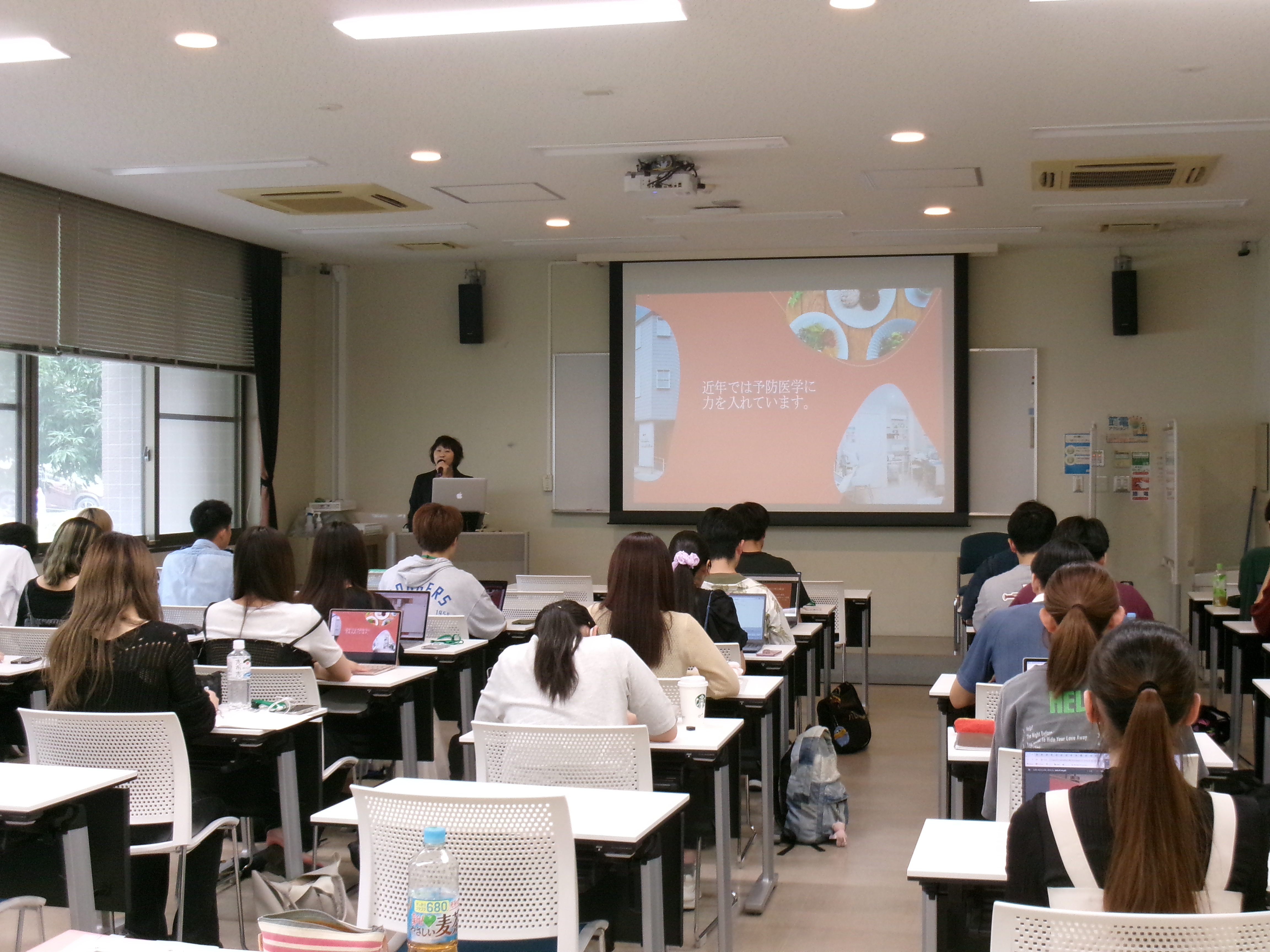 課題発表説明会4