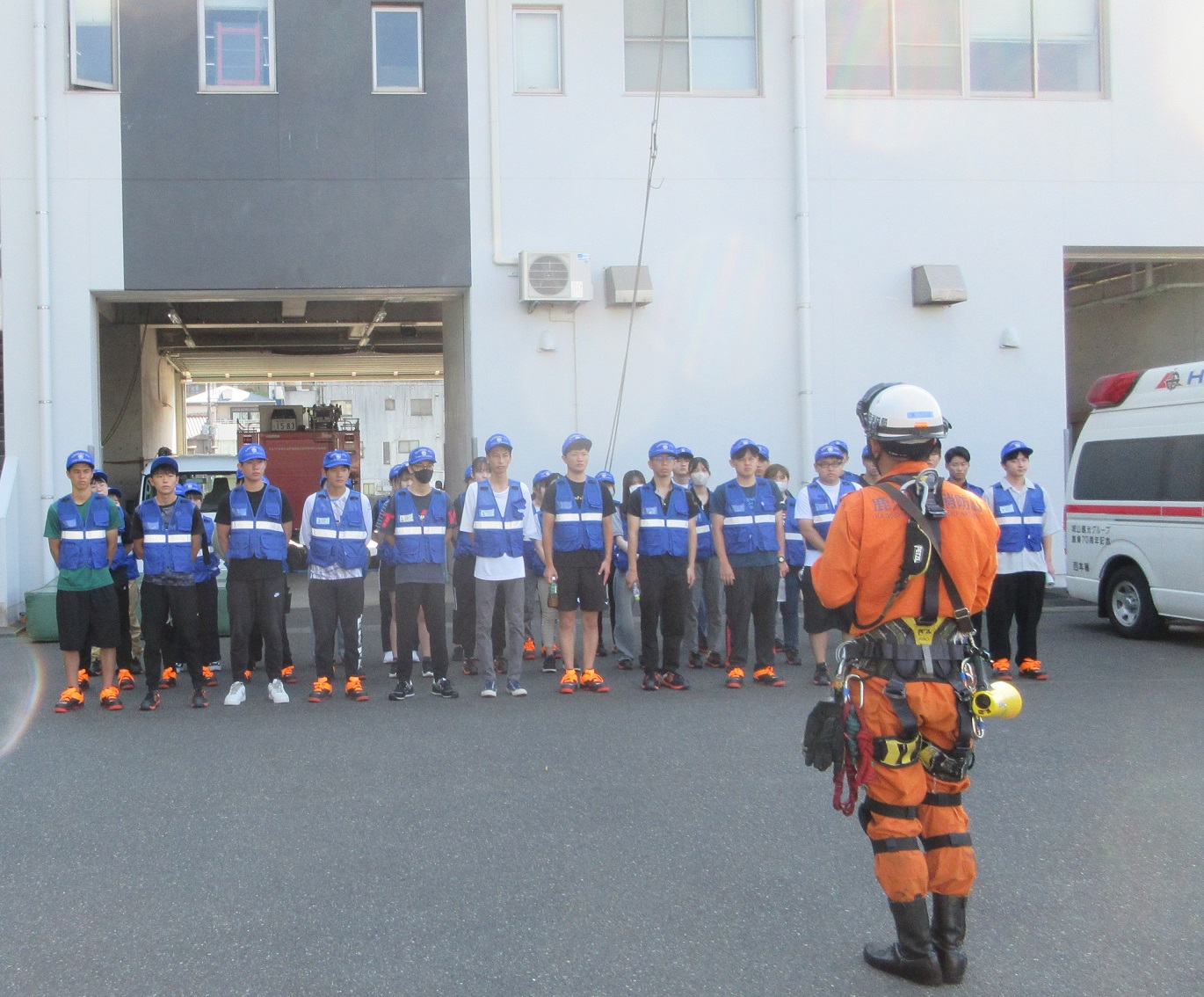 学生分団救助隊見学1