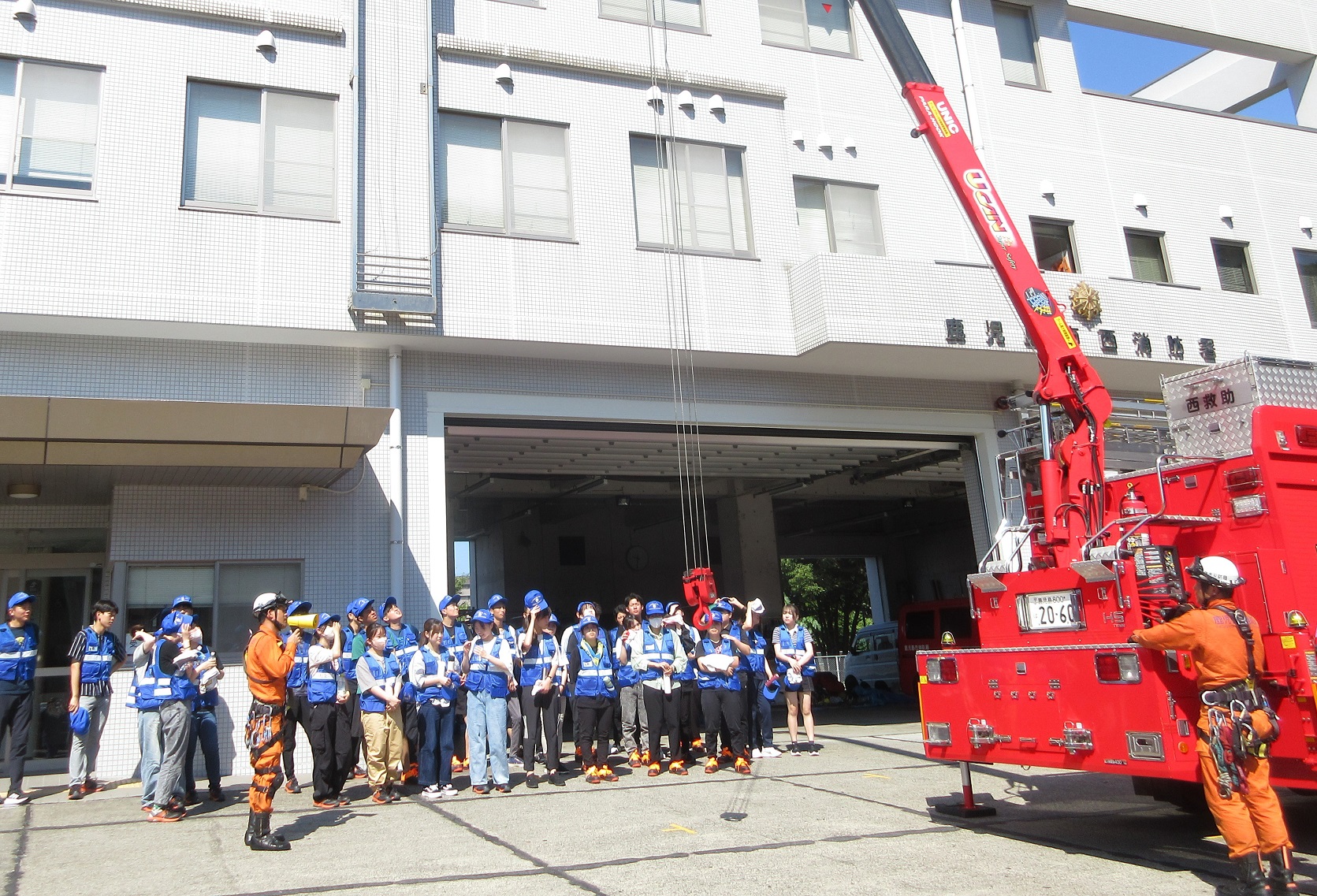 学生分団救助隊見学2