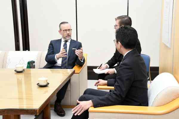 駐日アイルランド大使1