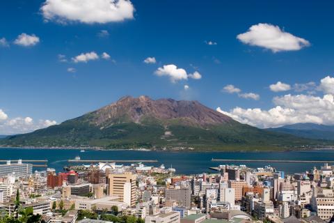 雄大な桜島の風景の写真