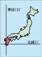 東経130度23分から130度43分、北緯31度17分から31度45分に位置することを示した図